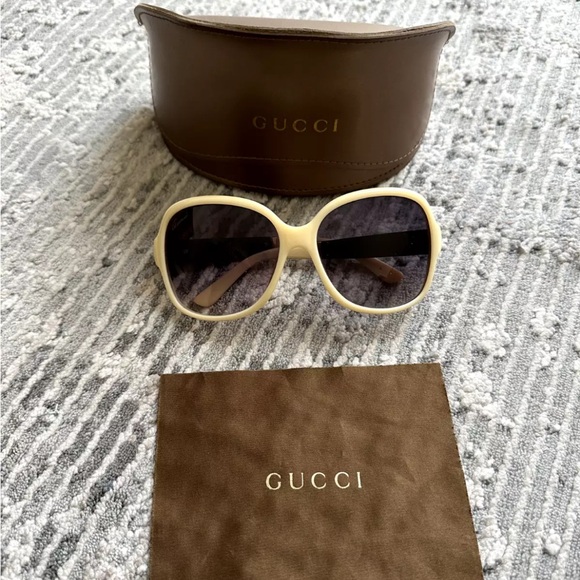 Gucci sunglasses - Picture 1 of 7
